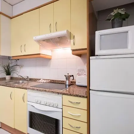 Apartment 5 Pax Santa Monica Ramblas Barcelona