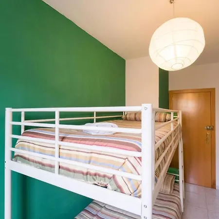 5 Pax Santa Mónica Ramblas * Barcelona