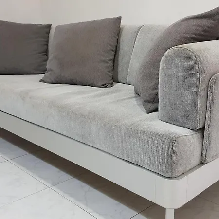 5 Pax Santa Monica Ramblas Apartment *